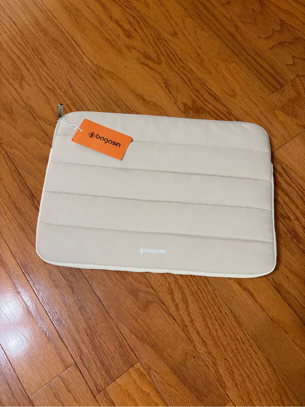 Bagasin Beige Puffy Laptop Sleeve Case